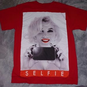 Marilyn tee